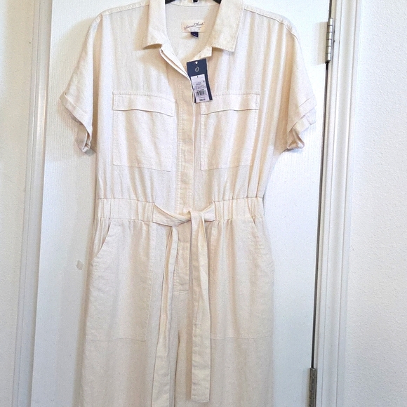 Universal Thread Linen Jumpsuit! - Picture 2 of 8